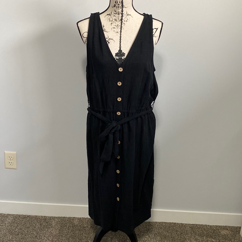 NWT Universal Thread Black Dress with Buttons